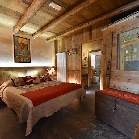 L'Ancien Paquier Chambre D'Hotes Valtournenche Extérieur photo