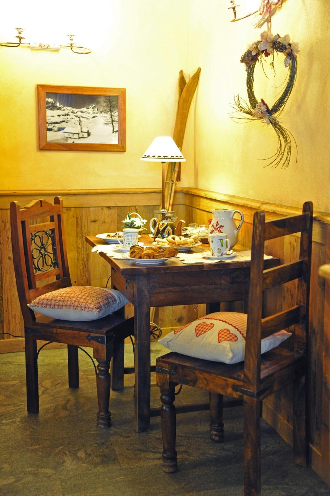 L'Ancien Paquier Chambre D'Hotes Valtournenche Extérieur photo