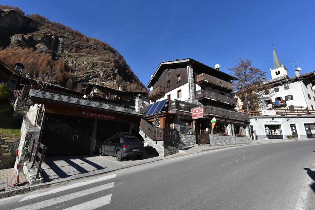 L'Ancien Paquier Chambre D'Hotes Valtournenche Extérieur photo