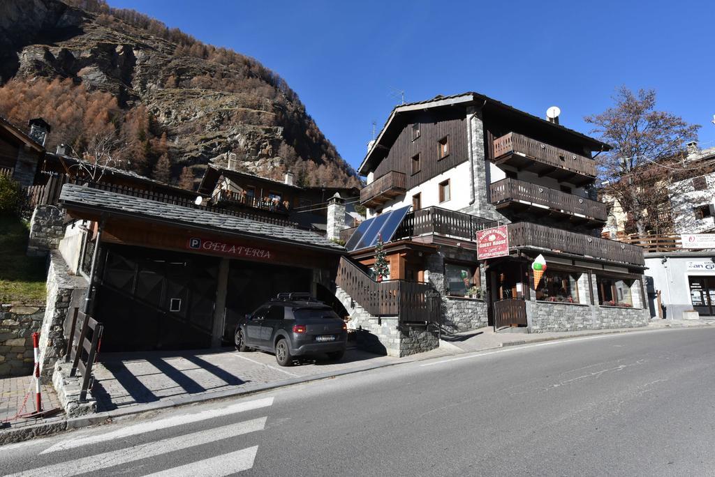 L'Ancien Paquier Chambre D'Hotes Valtournenche Extérieur photo